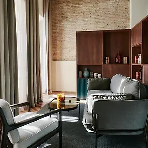 Mercer Plaza 5 Gl Hotel Seville