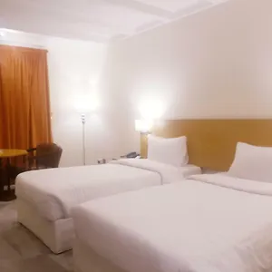 احجز هنا